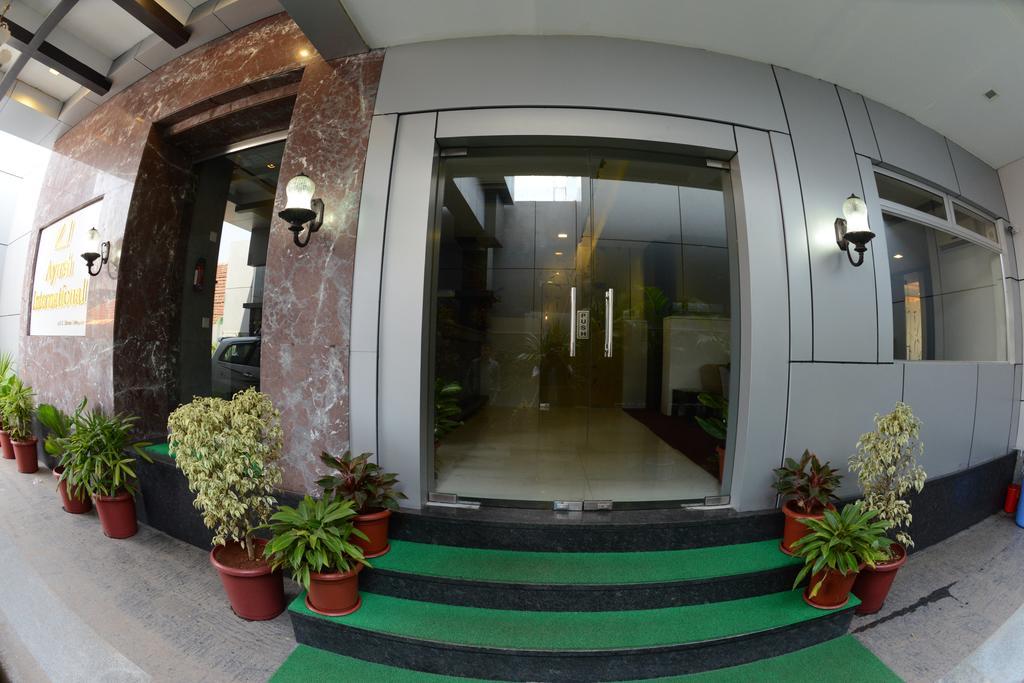 Hotel Ayush International Мангалор Екстериор снимка